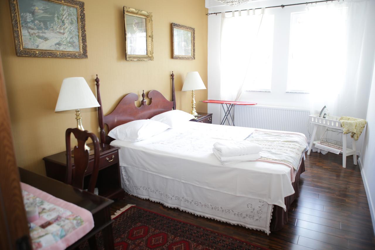 Apartment Nesti in Pristina Kosovo Esterno foto